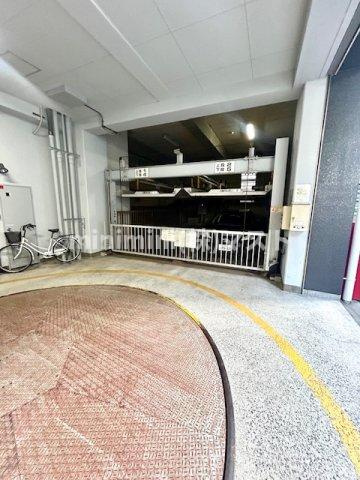 エクセルＯＧＭの駐車場