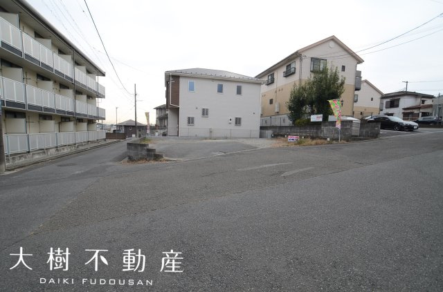 【前面道路含む現地写真】 | 綾瀬市上土棚南3丁目　売地　全１区画【仲介手数料無料】