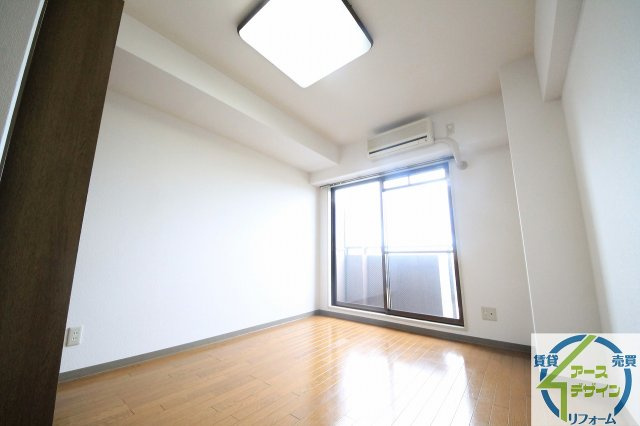 YKハイツ西明石の居間・リビング|※類似部屋