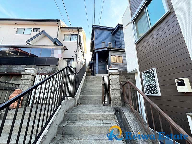 中古戸建　藤沢市城南3丁目の外観