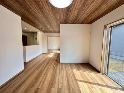 【居間・リビング】