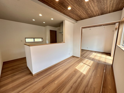 【居間・リビング】