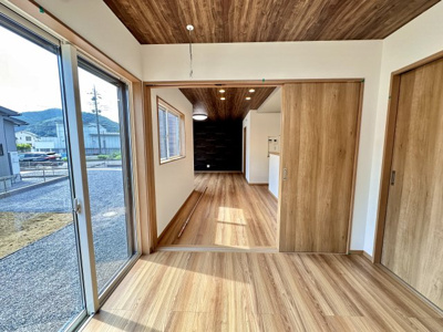 【ダイニング】