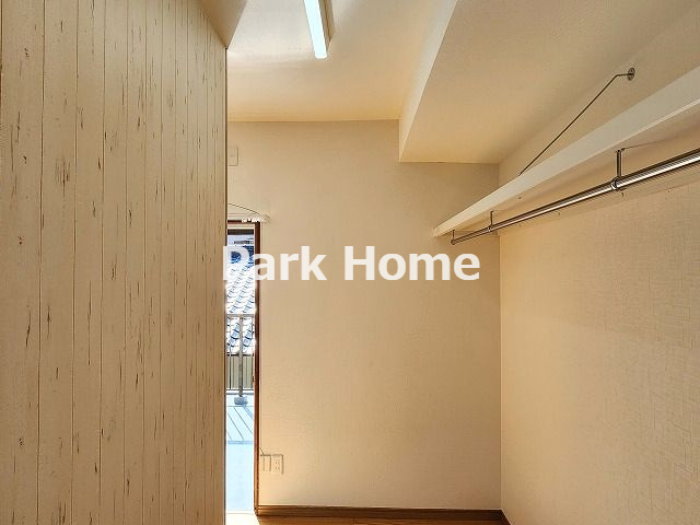 高知市一宮東町4丁目　中古戸建ての収納|２F：7.5洋室+WIC