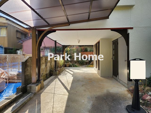 高知市一宮東町4丁目　中古戸建ての駐車場