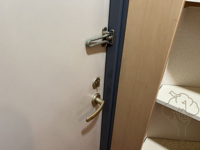 AIM21の玄関