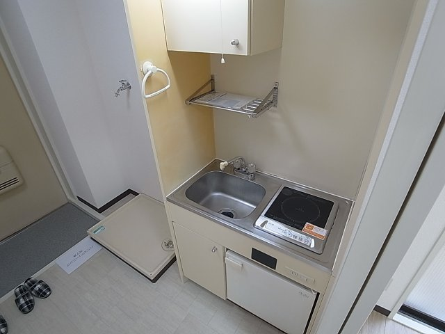 シティーエステート若葉台のキッチン|ＩＨコンロ付キッチン