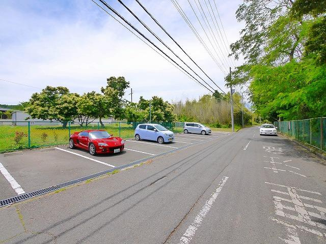 ミオカーナ青山駐車場の駐車場