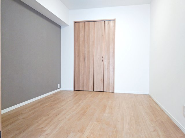 ダイアパレス東寺尾の洋室