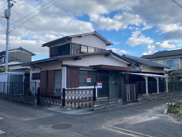 伊予郡松前町筒井の外観