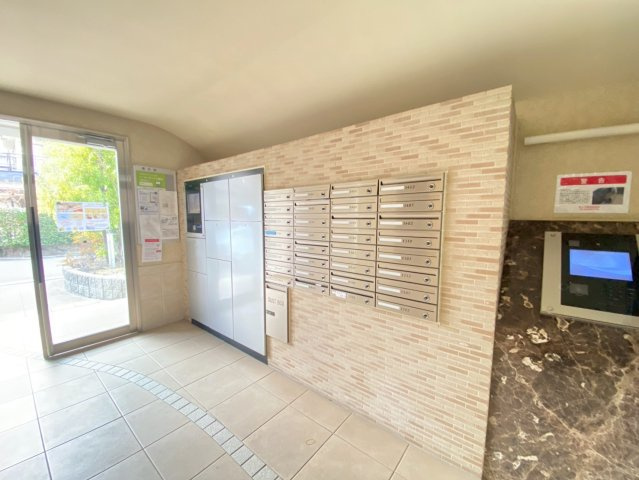 ライトステージ(近畿大学　一人暮らし)のエントランス