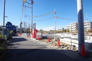 【前面道路含む現地写真】