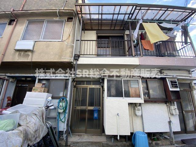 日下町5丁目中古テラスハウスの外観|閑静な住宅街です♪投資物件にも適しています！