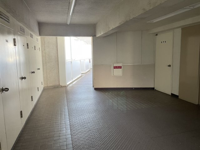 【その他】 | （商談中）鏡川コーポA棟 | 各戸に物入がついています。