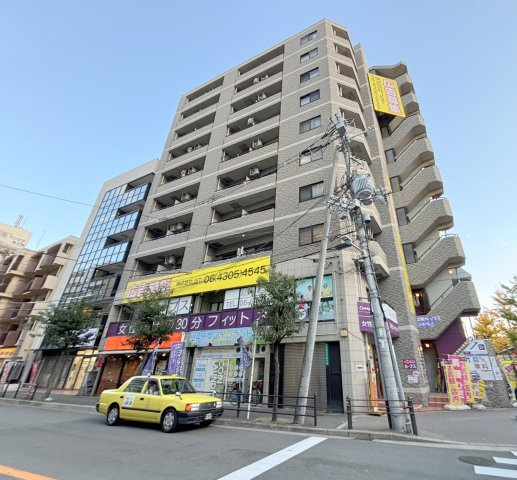 モンテ新大阪の外観