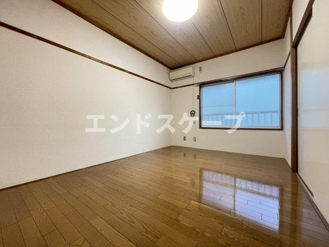 第2セントラルハイツの居間・リビング|高崎、前橋エリアのお部屋探しはエンドスケープまで！お客様の理想お聞かせ下さい♪