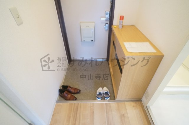 コスモ売布の玄関