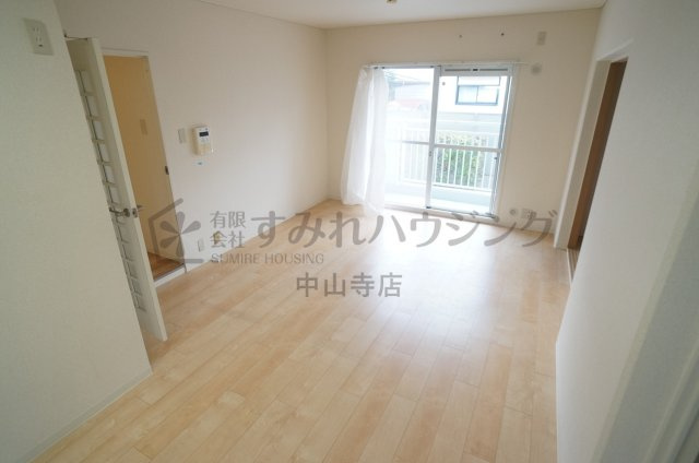 コスモ売布の居間・リビング