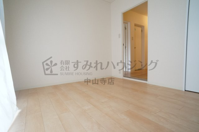 コスモ売布の寝室