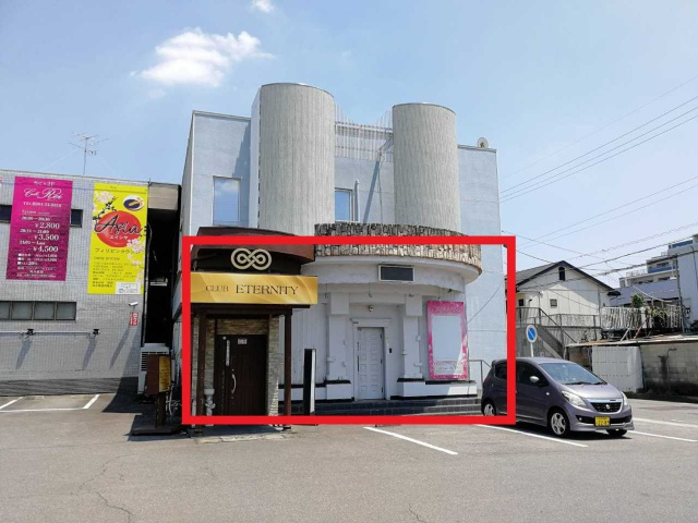 ロイヤルビルの外観