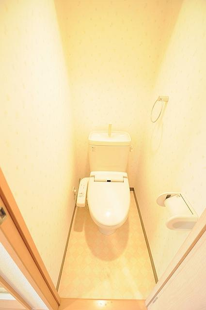 大阪市城東区今福西４丁目の賃貸マンションのトイレ