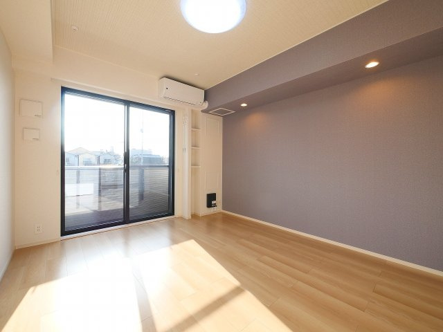 ヒカルサ奈良大森西ノースの居間・リビング|使いやすい居間です