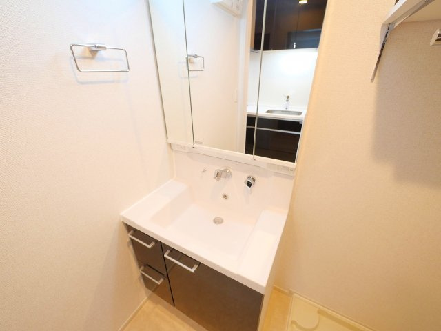 ヒカルサ奈良大森西ノースの洗面所|洗面所です