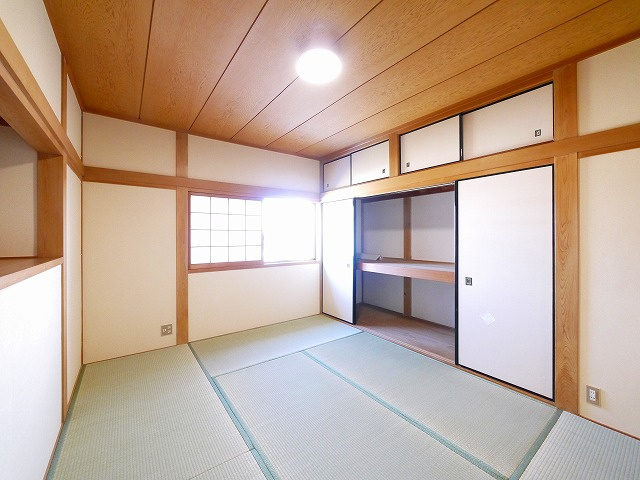 アンソレイユ軽井沢町の寝室|２階の和室です