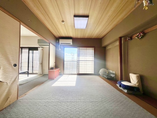 シティコーポ島田東B棟の洋室|南向きの洋室