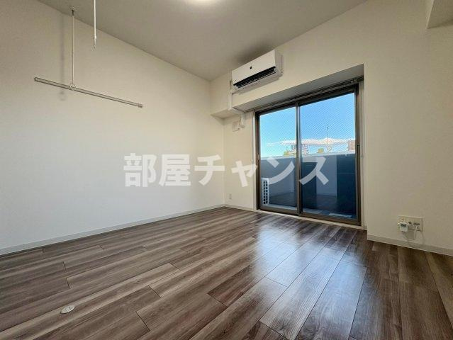 メイプル岩塚本通の居間・リビング