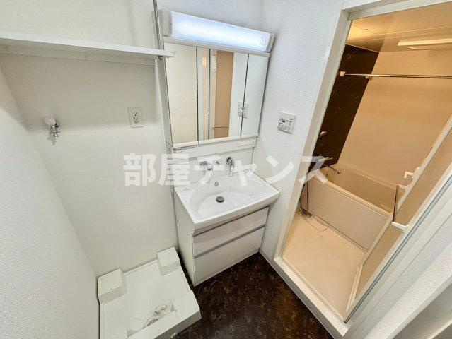 メイプル岩塚本通の独立洗面台