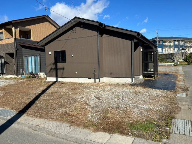 上伊那郡南箕輪村の駐車場