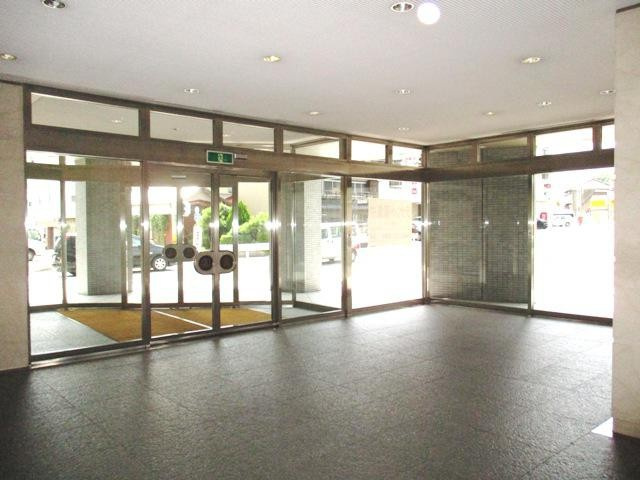 小坂本町1丁目 富士火災豊田ビルのロビー