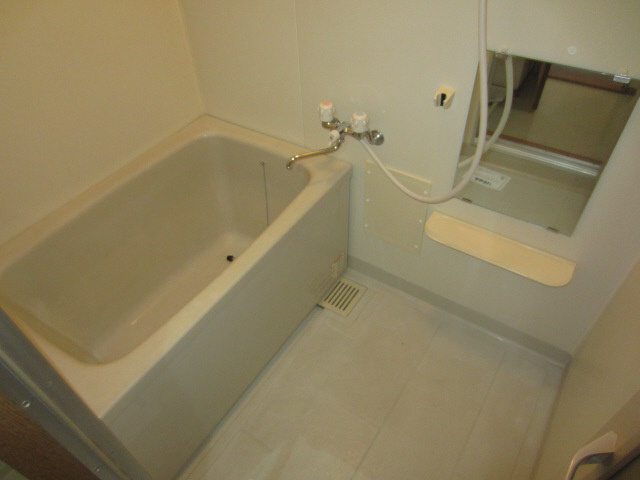 【浴室】