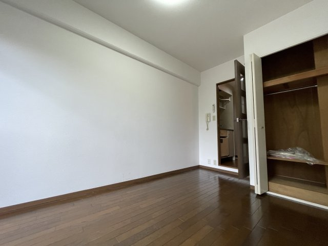 イースガーデンの居間・リビング