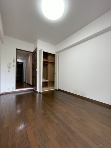 イースガーデンの内装