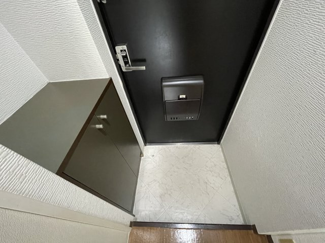 イースガーデンの玄関