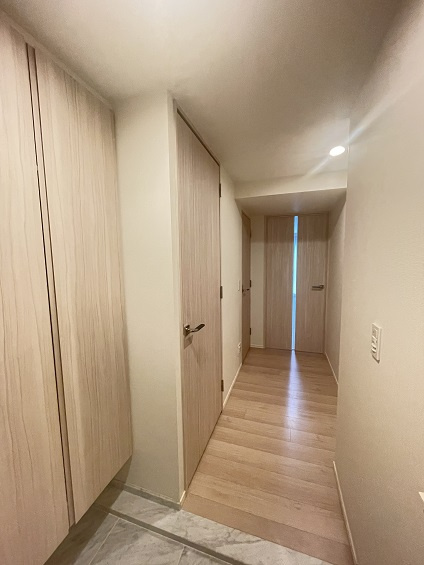 港区南青山７丁目の賃貸マンションのその他|玄関