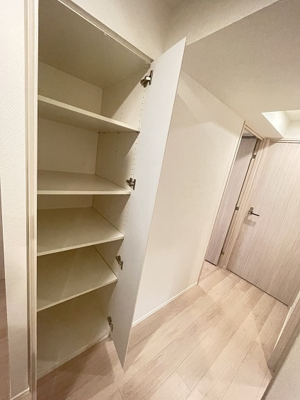 港区南青山７丁目の賃貸マンションのその他|廊下収納