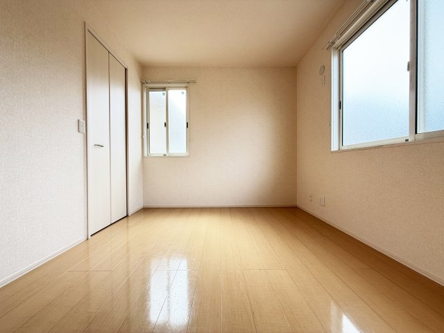 シャルマンの洋室