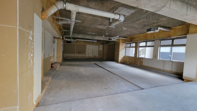 らうらうじ湘南台の内装