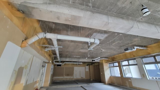 らうらうじ湘南台の内装