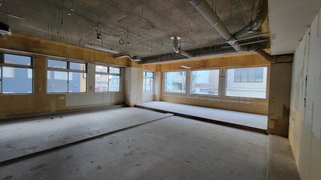 らうらうじ湘南台の内装