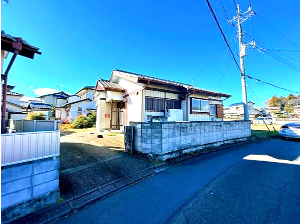 藤岡市上戸塚　中古1199の前面道路含む現地写真