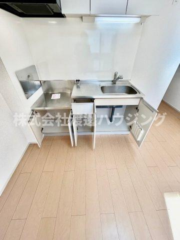 サンリット・ガーデン小曽根Nのキッチン|キッチン下収納