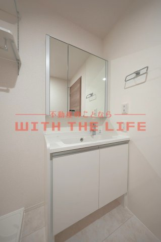 ELGARAND上津【キャッシュバック対象物件】の独立洗面台|脱衣スペースもあります