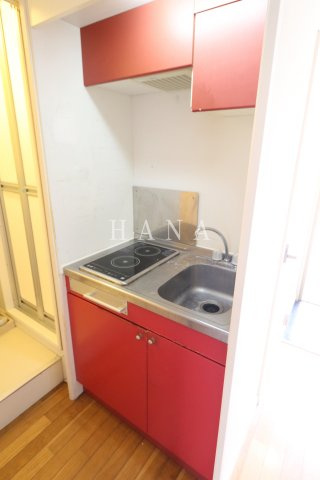 レオパレスアベイユのキッチン|IH