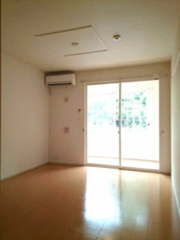 アビタシオン　ミニヨンの居間・リビング|内装も気になるポイント