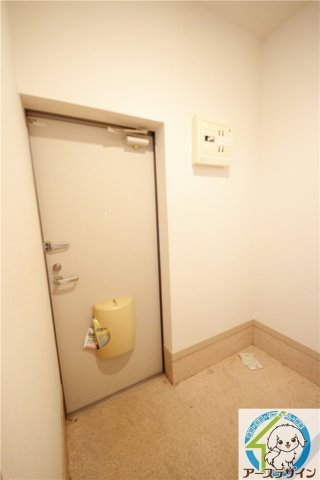 セピアコートの玄関