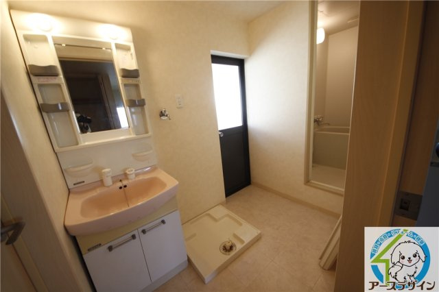 セピアコートの洗面所